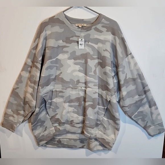 Express Tops - Express One Eleven oversized hi low camo sweatshirt NWT